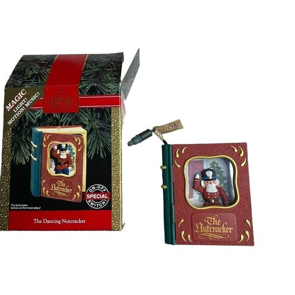 1992 Hallmark Keepsake Magic Ornament The Dancing Nutcracker Christmas  Read - Picture 1 of 6